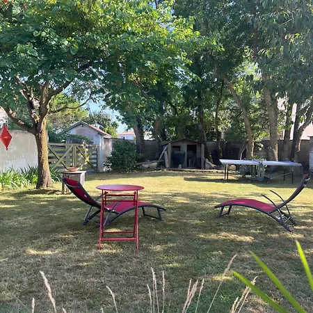 Maison Arboree Style Re Proche Holiday home Angoulins